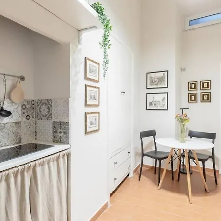 Iflat Pantheon Cozy Apartment *